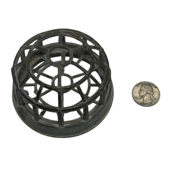 Vintage Gray Metal Flower Frog 3 1/2” Cage Design - Picture 9 of 10